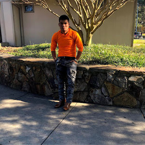 Meet your Posher, Victor